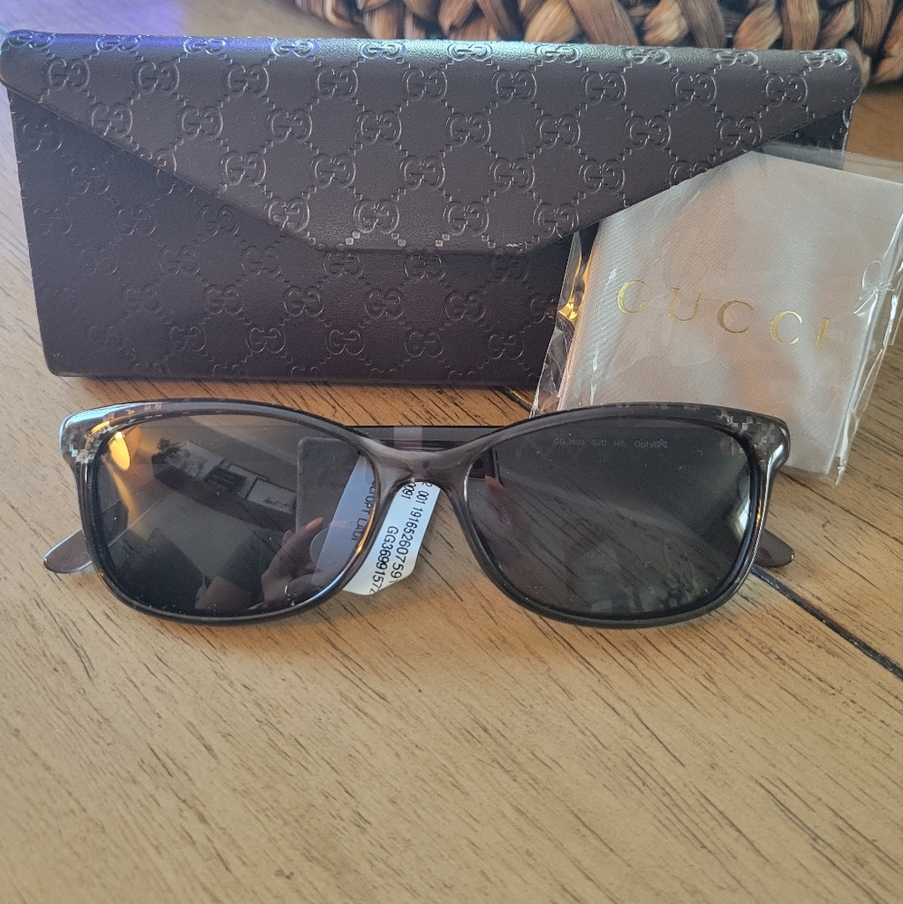 💥GUCCI SUNGLASSES💥